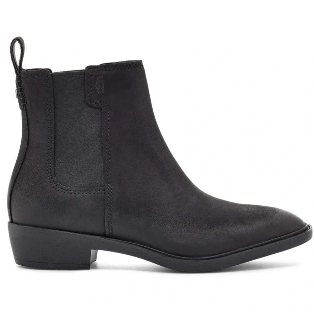 UGG Boots Women’s Emmeth Black Chelsea Ankle Boots with Elastic Panels Size 10‎